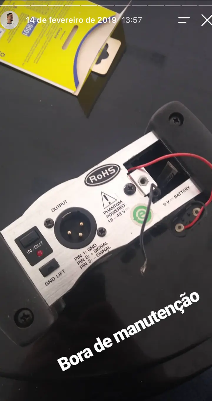 Story do Instagram: Direct box aberto para manutenção.