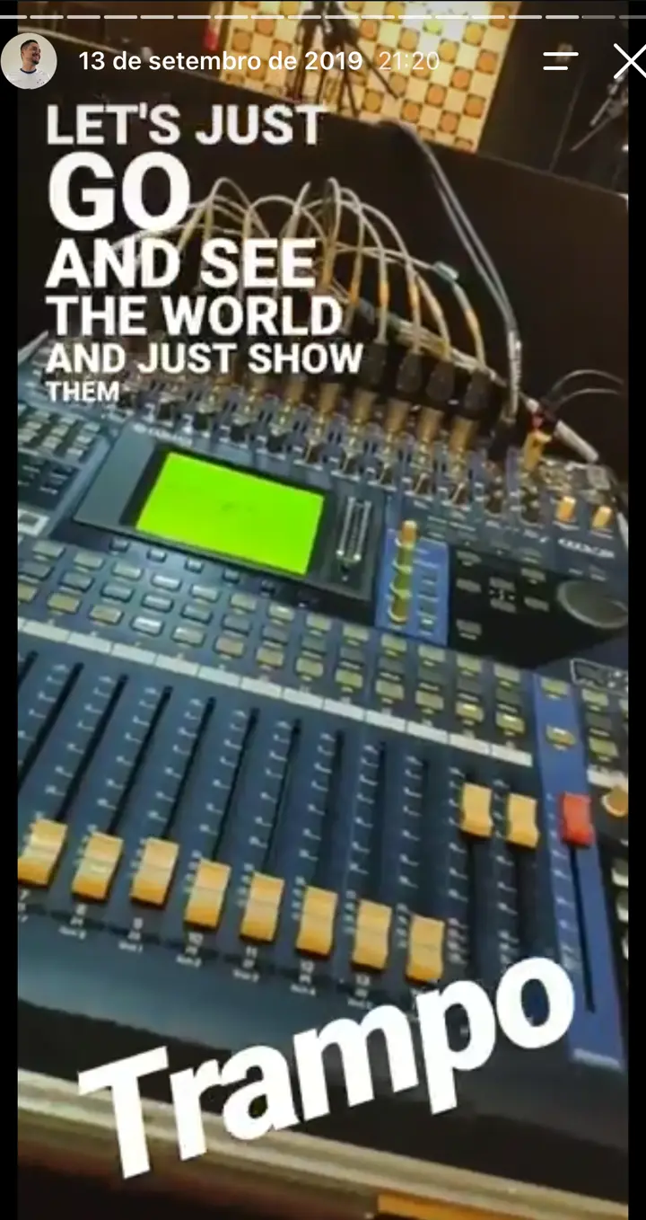 Story do Instagram: Mesa Yamaha com o texto Trampo.